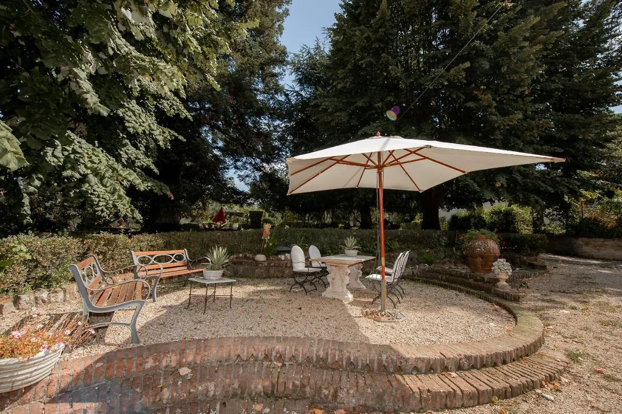 White Elegant And Charming Country House Near Rome Rocca Di Papa Villa